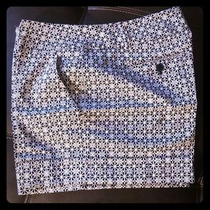 NWOT 4” Black & White NY & CO. Shorts